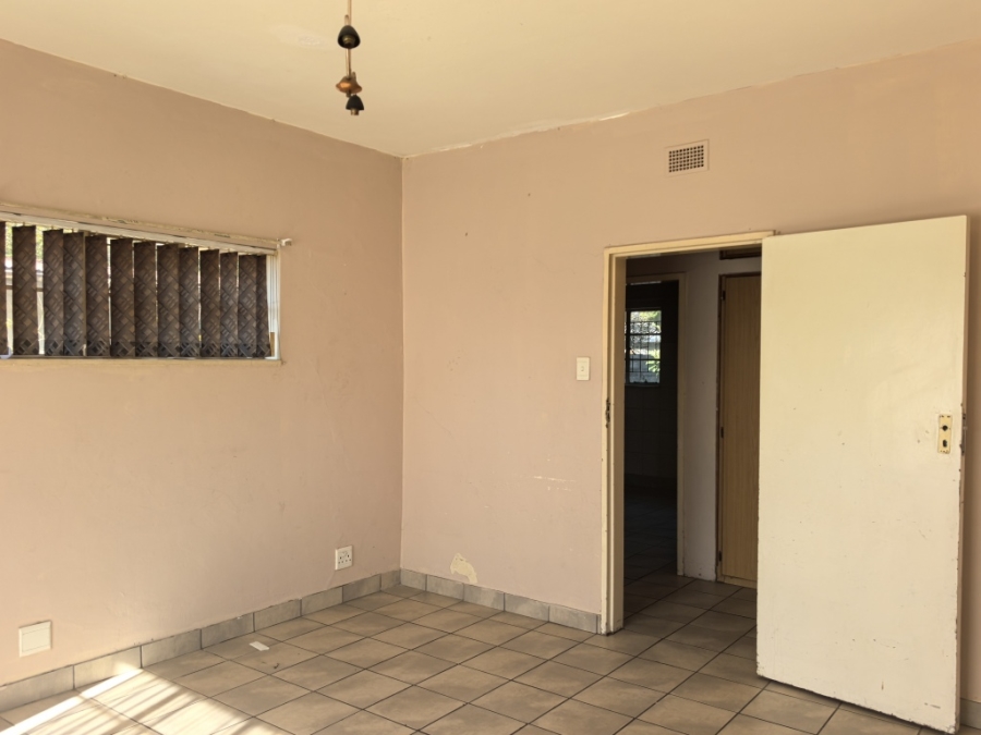 To Let 2 Bedroom Property for Rent in Wilgehof Free State